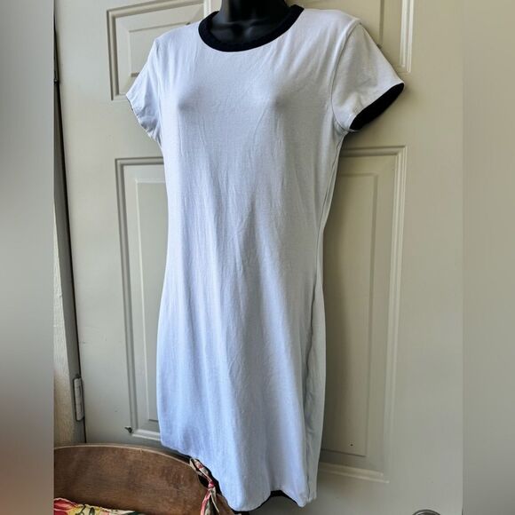 Athleta Destina Reversible Dress Size Medium - Picture 10 of 11